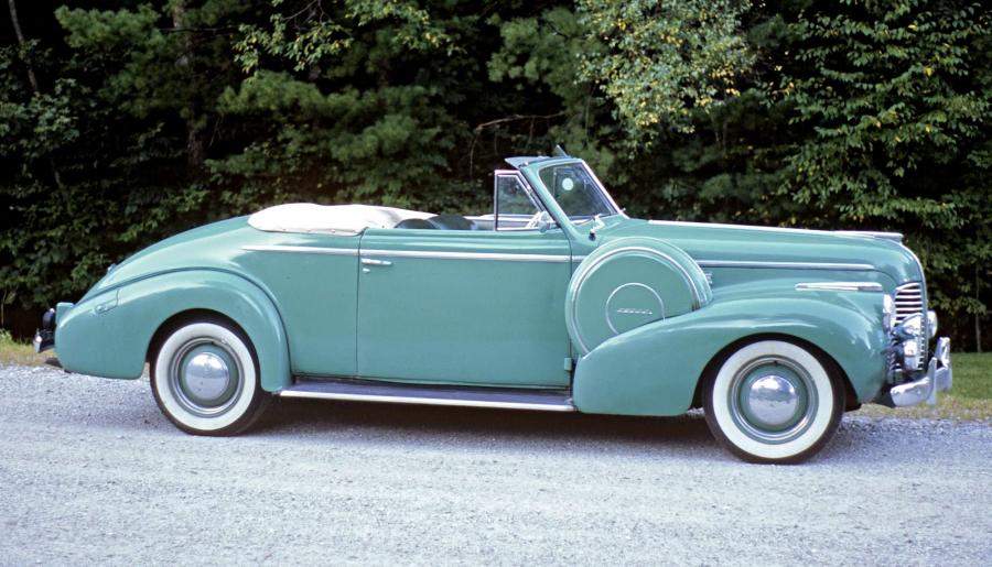  Buick Special Convertible Coupe 1940 года  (фото 2 из 3)